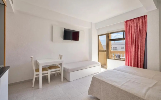 Апартотель Apartamentos Isla del Sol