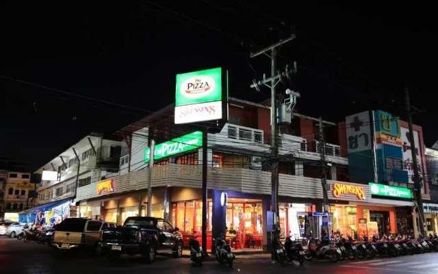 Meroom Hotel
