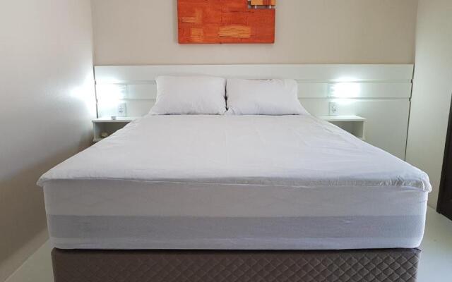 RESIDENCIAL COM CASAS DE 2 DORM - Praia Garopaba