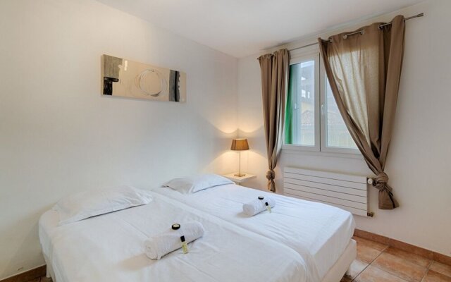 4 Room Apartment At The Crossroads Marseille Life