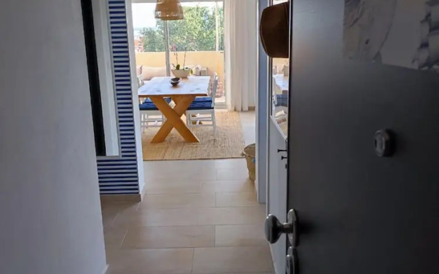 Salt Apartment