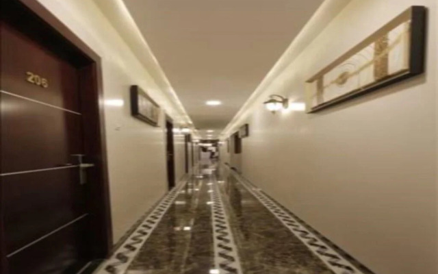 Hotel Annex Executive