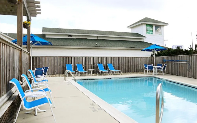 Ocean Sands Beach Boutique Inn - Stay At the Beach