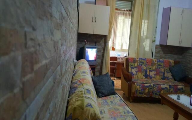 Dori Apartment