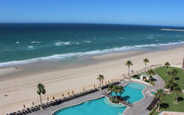 Sonoran Sun 3BR Deluxe SE 1007-v by Casago