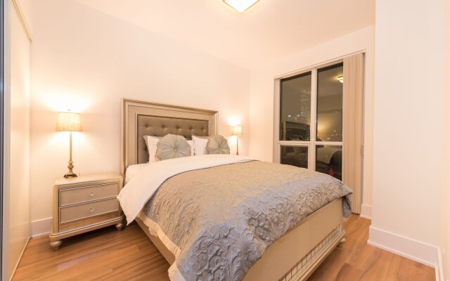 Grand Royal Condos - CN Tower