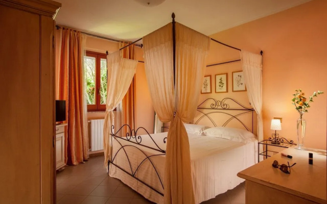 Valle del Buttero Hotel Residence