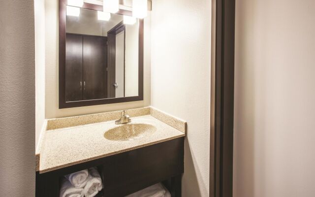 Fairfield Inn & Suites by Marriott Cedar Rapids North
