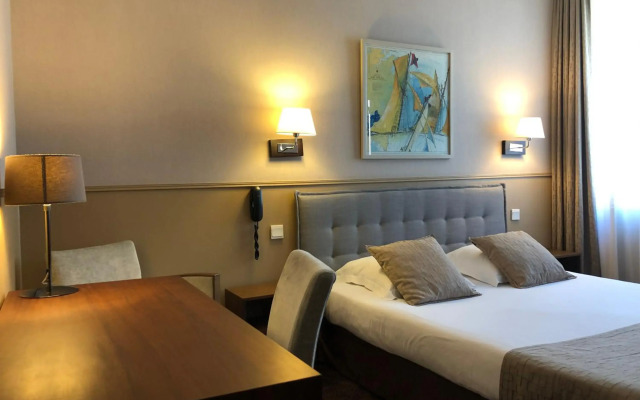 Inter-Hotel Les Ajoncs D'Or