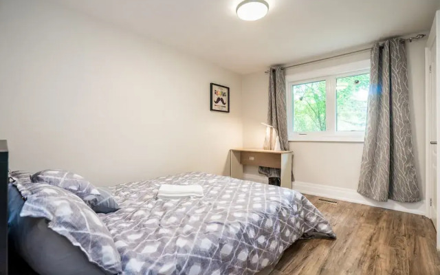 Entire Bungalow 5 Bedrooms