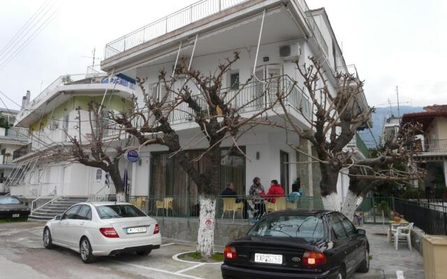 Hotel Fotini