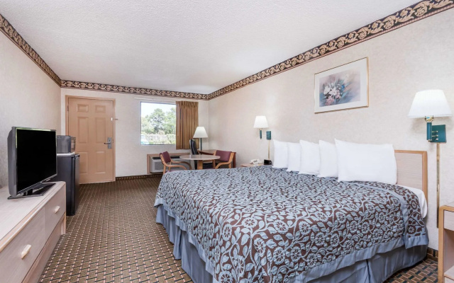 Days Inn Byron