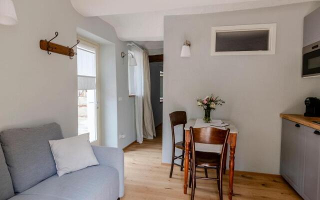 Lindhouse - Country House a Govone