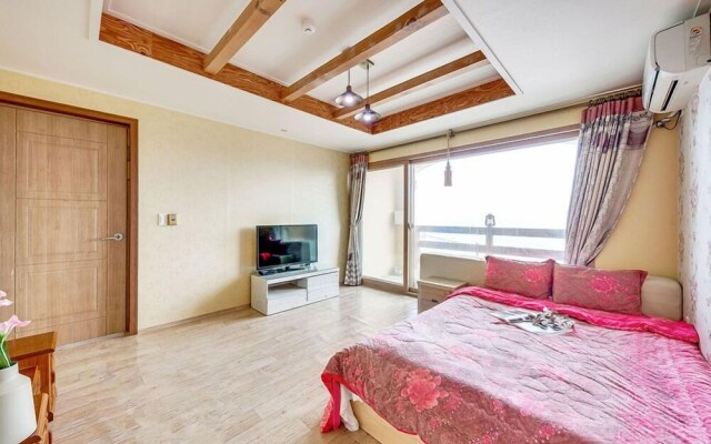 Yeongdeok Sea Village Pension