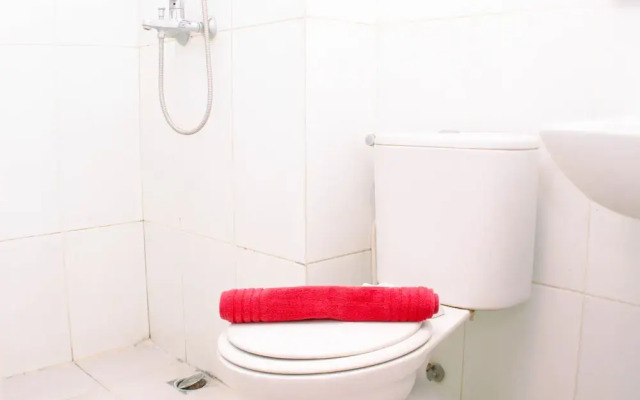 Best Deal And Comfy Studio Tamansari Mahogany Apartment