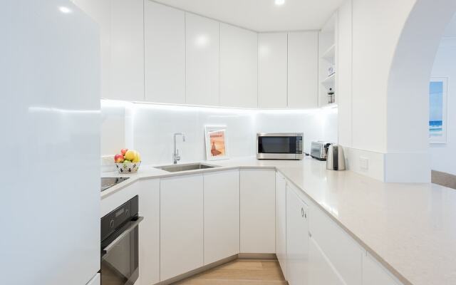 Right on Bondi H340