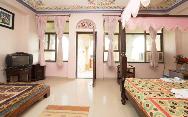 Hotel Moon Light Palace Jaipur