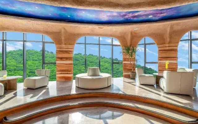 Star Astronomy Hotel
