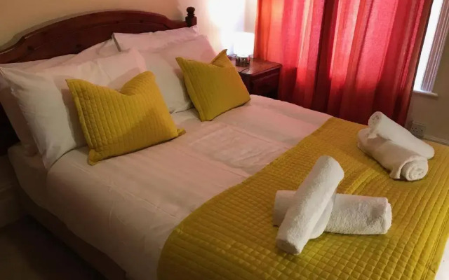 Pearl and Pebbles Hotel