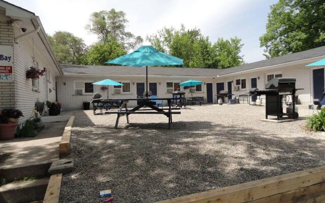 Edgewater Resorts - Edgewater by the Bay