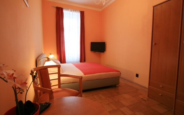 Apartment Zeyerova