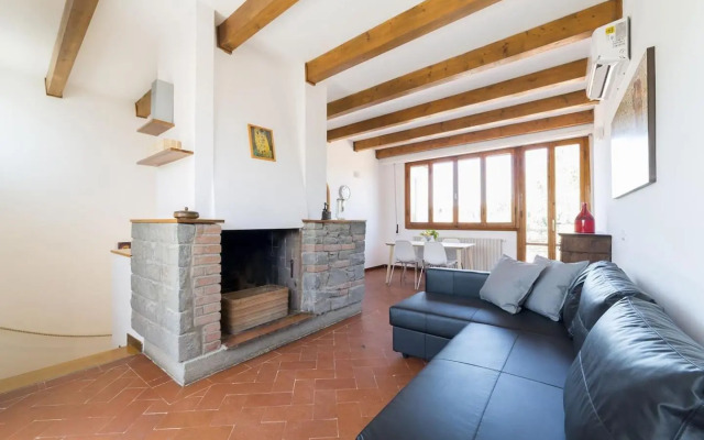 Hill's view terrace apartment