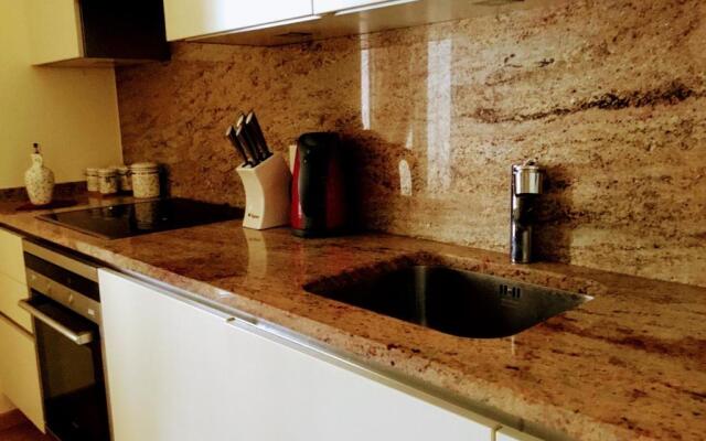 Central lakefront apartment