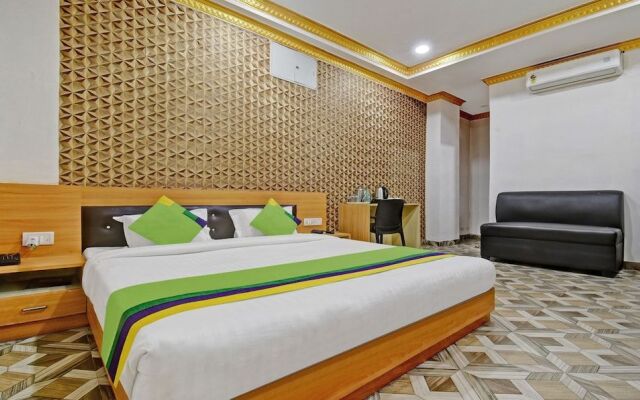 FabHotel RDGR Saalt