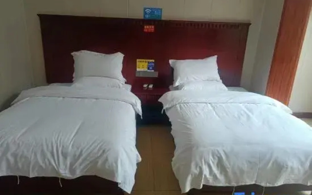 Tongcheng Hotel (Fuyang Shuangqing Branch)