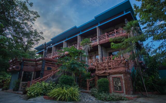 Yaithienghill Resort