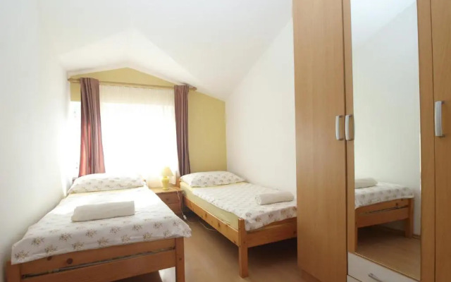 Apartment  Anica 770