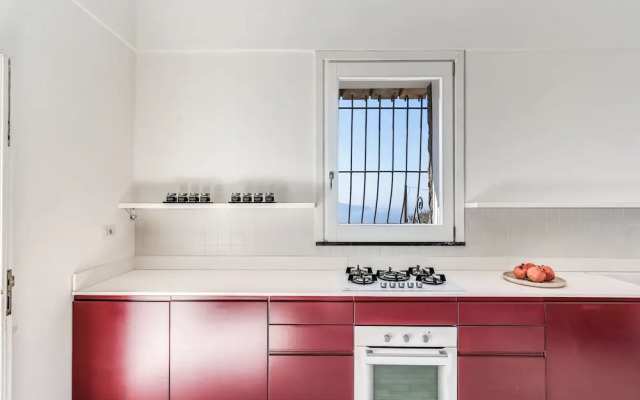 Giulia 2 Villa Apartment Shared Pool Sea Views
