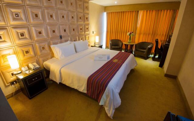 Luxury Inkari Hotel
