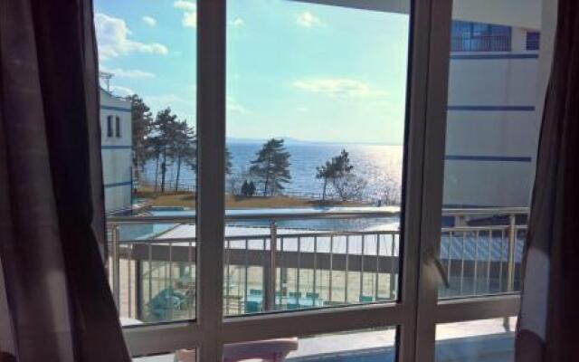 Apartment In Apartcomplex Blue Bay Palace