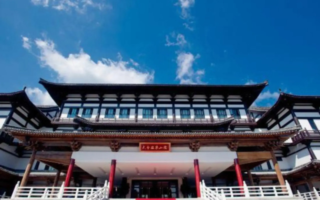 Tiantaishan Hotspring Resort Villa