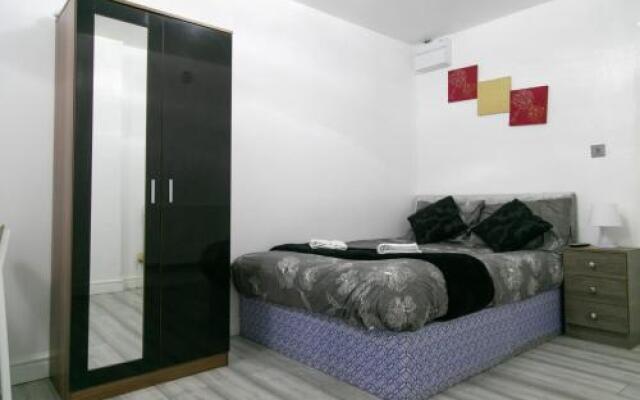 Cheetham Hills Apartments