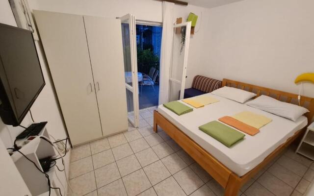 Apartments Iva i Marko
