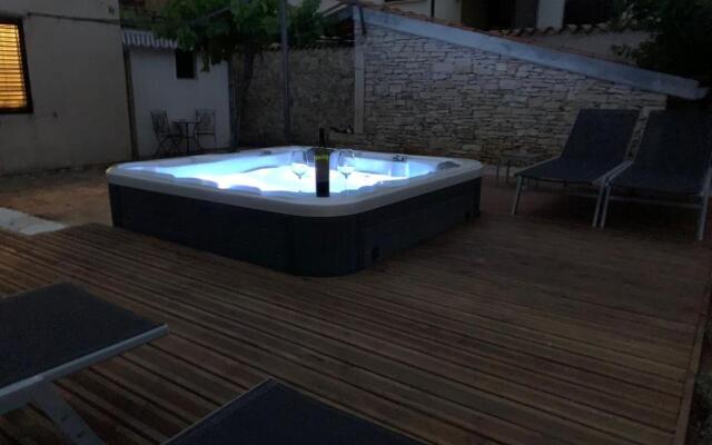 Studios Barre with Jacuzzi