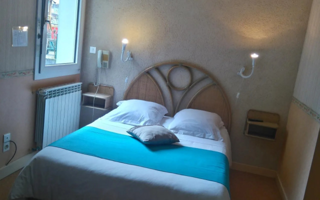 À la Porte Saint Jean