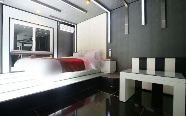 Eumseong Aria Drive-in