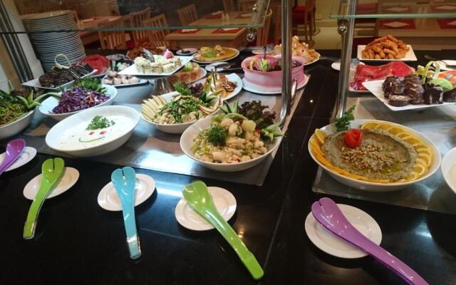 Mousa Coast Resort Cairo Beach