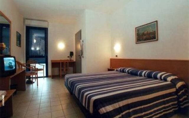 Piccolo Hotel