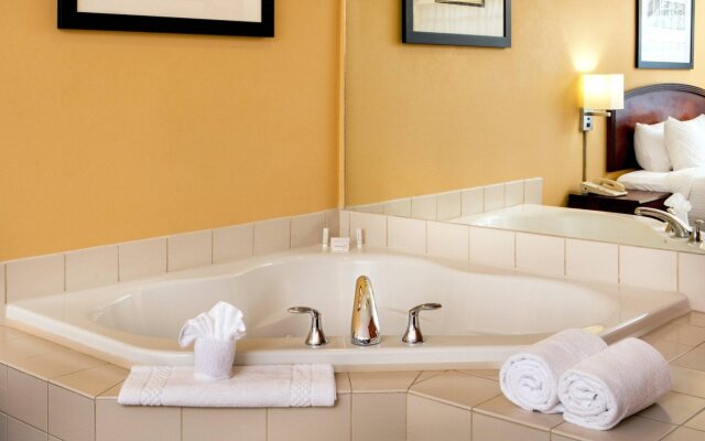 Courtyard by Marriott Hartford Manchester