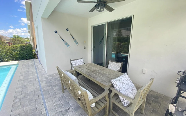 Elegant Family Home Pool Spa Themed Rooms