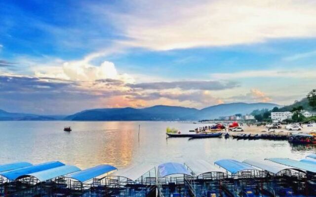 Tonghe Express Hotel