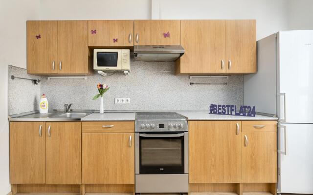 BestFlat24 on Rozhdestvenskaya Street 11