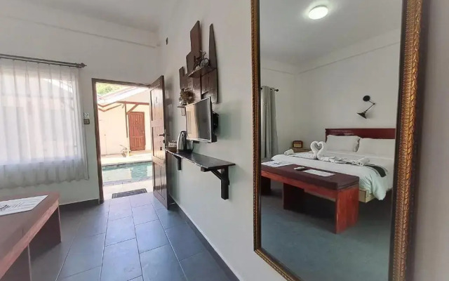 Villa Rumah Kayu