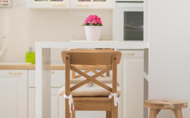 House - Apartment Dama