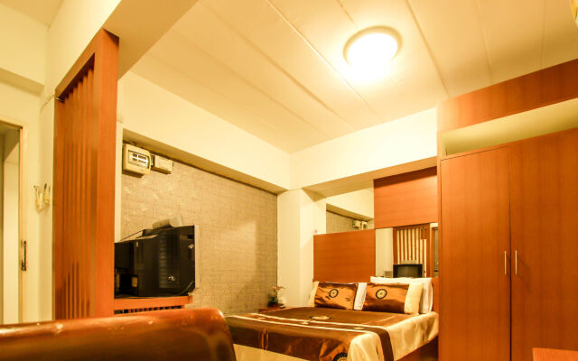 Mamba and Baan Aranya Serviced Apartment