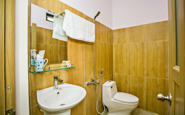 Thao Van Hotel by OYO Rooms